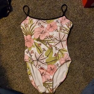 Merona one piece flowered bathing suit